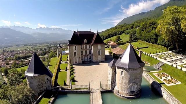 Vue Pano Nord ©chateautouvet