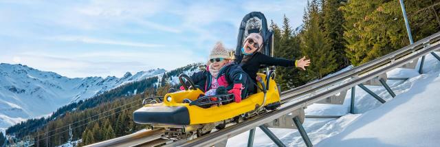 Le Pleynet / Les 7 Laux : petits et grands prennent du plaisir à bord de la Wiz Luge